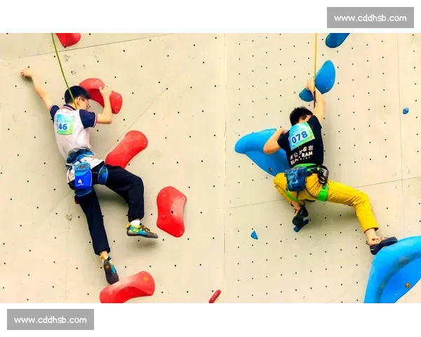 激烈角逐挑战极限 攀岩比赛选手展现力量与技巧的完美融合 激烈角逐挑战极限 攀岩比赛选手展现力量与技巧的完美融合